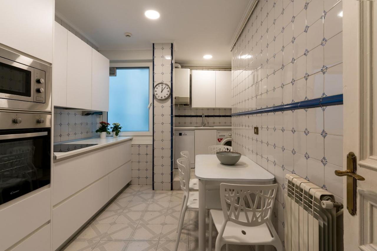 Amama Apartment By People Rentals Bilbao Exterior foto