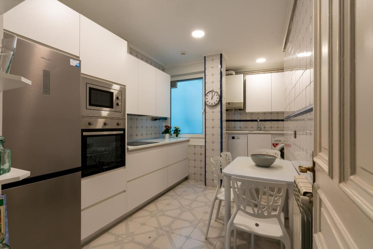 Amama Apartment By People Rentals Bilbao Exterior foto